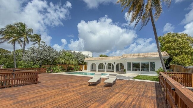 Building Photo - 1690 Daytonia Rd