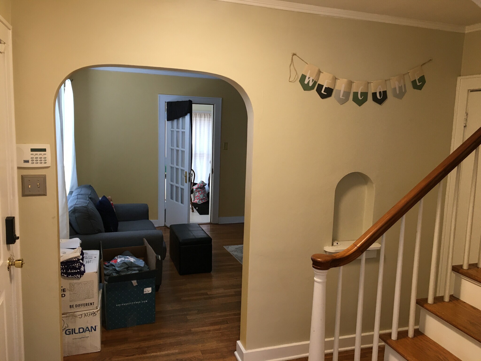 Entrance Foyer - 1304 Dunklin St