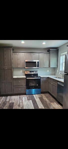 Building Photo - 1248 Jessica Loop