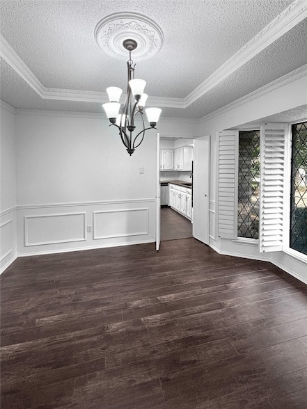 Building Photo - 2409 Glen Morris Rd