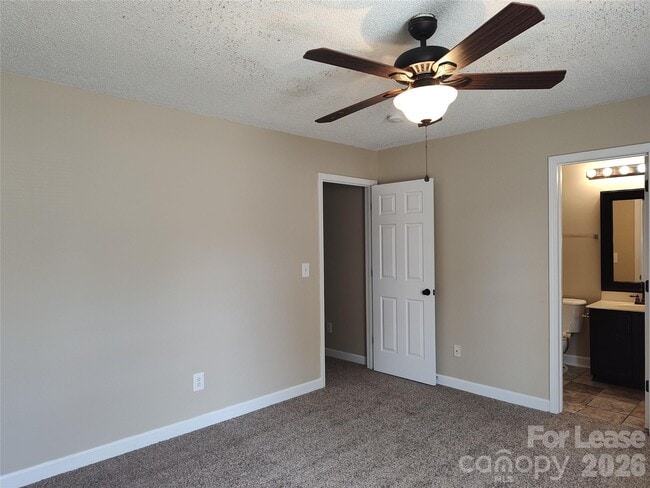 Building Photo - 1408 Jordans Pond Ln