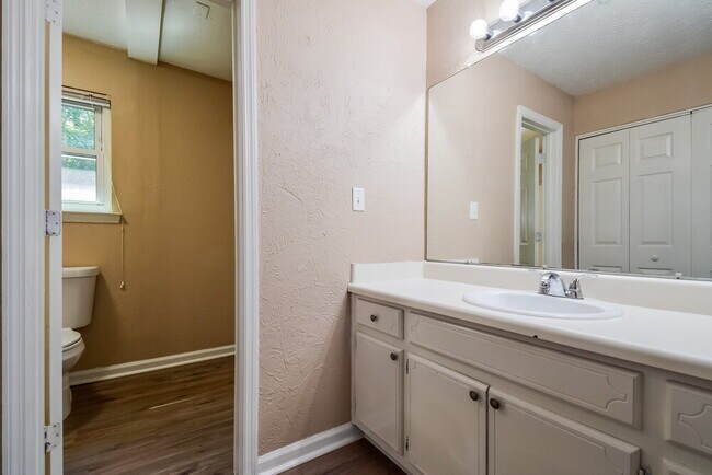 Building Photo - 5116 Contrell Ct