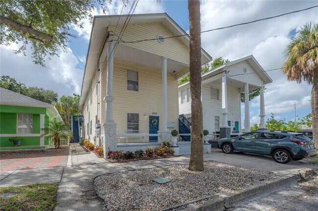 Primary Photo - 2322 W Cherry St