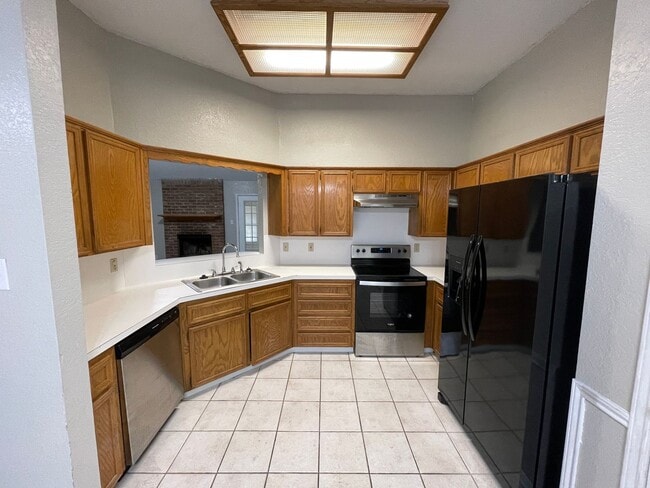 Building Photo - 4502 Frontier Trail