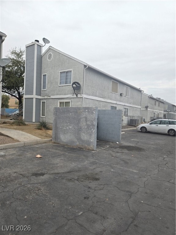 Building Photo - 1954 Nebula Dr