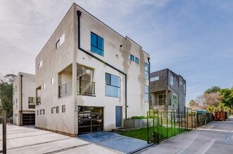 Building Photo - 11508 Emelita St