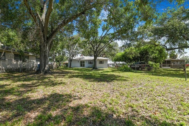 Building Photo - 1003 Engman St