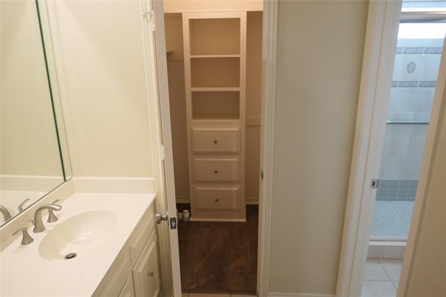 Building Photo - 7328 Authon Dr