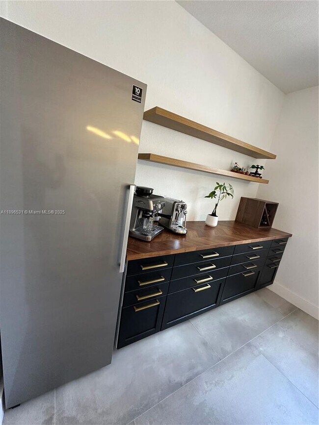 Building Photo - 2662 SW 118 Rd