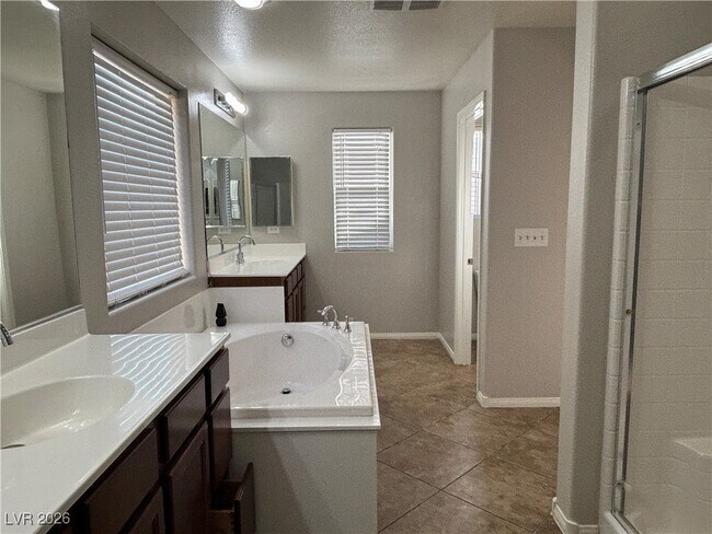 Building Photo - 9064 S Winthrop Springs Rd