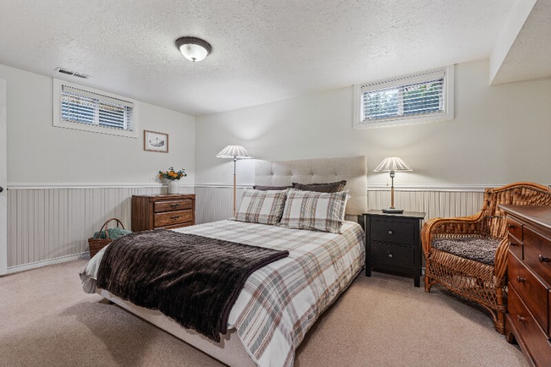 Building Photo - 1545 S 2300 E