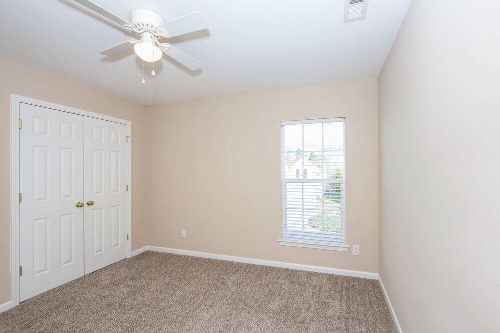 Building Photo - 7205 Sandown Ct