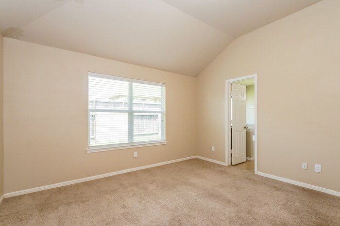 Building Photo - 1015 Bahia Vista Dr