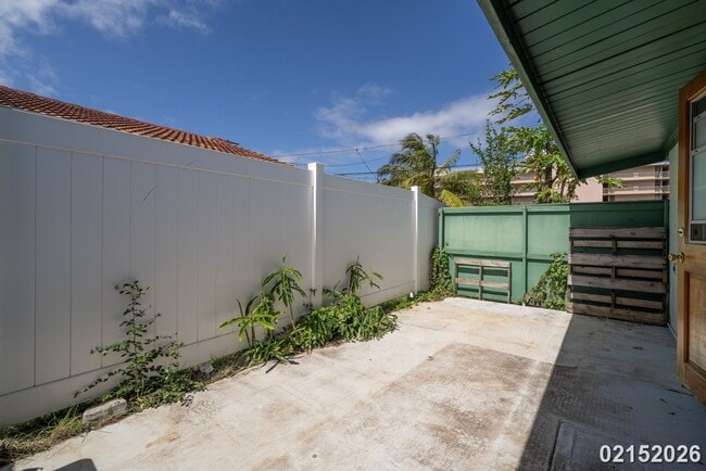 Building Photo - $2800 /2 Bed / 1 Bath / 1 Parking IN WAIALUA