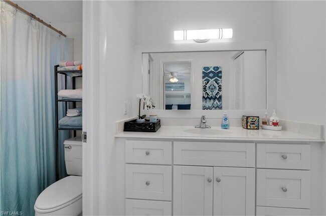 Building Photo - 850 Palm St