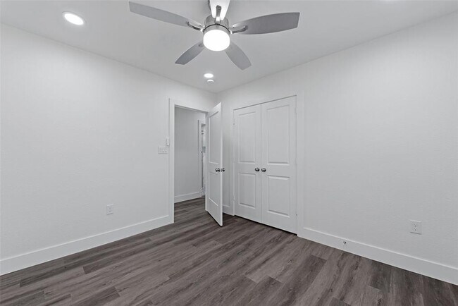 Building Photo - 4074 Cheena Dr