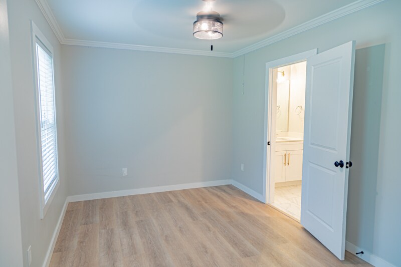 Building Photo - 122 Hunters Woods Dr