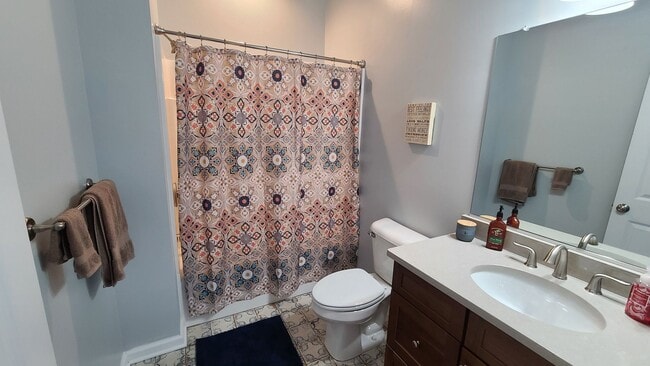 Building Photo - DON'T MISS THIS ADORABLE TWO BEDROOM CLOSE...