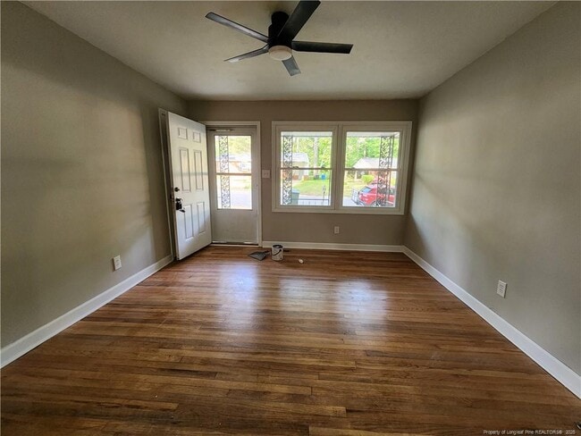 Building Photo - 1446 Thelbert Dr