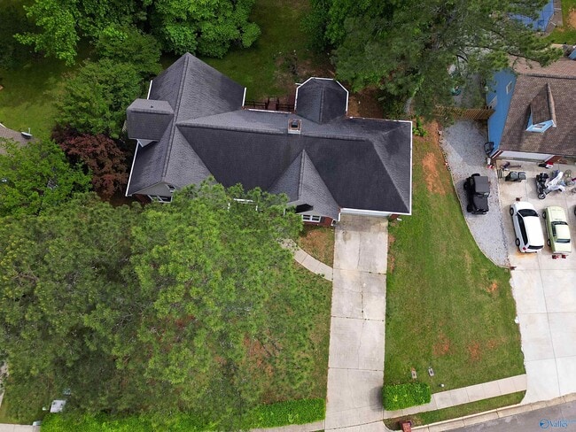 Building Photo - 192 Rosecliff Dr