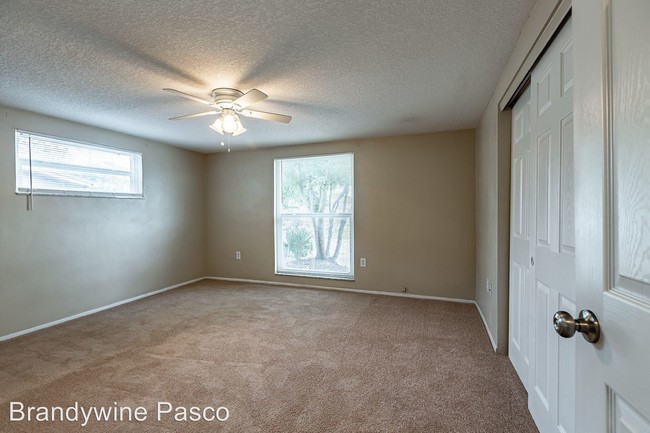 Building Photo - 3 br, 2 bath House - 7613 Christina Lane
