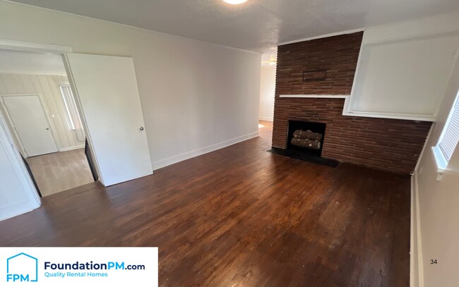 Building Photo - 2143 Vollintine Ave