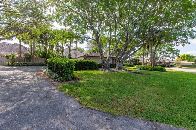 Building Photo - 11669 Wimbledon Cir