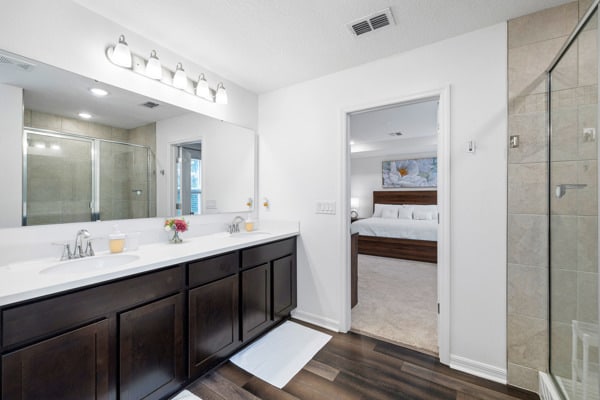 Building Photo - 14282 Coronado Dr