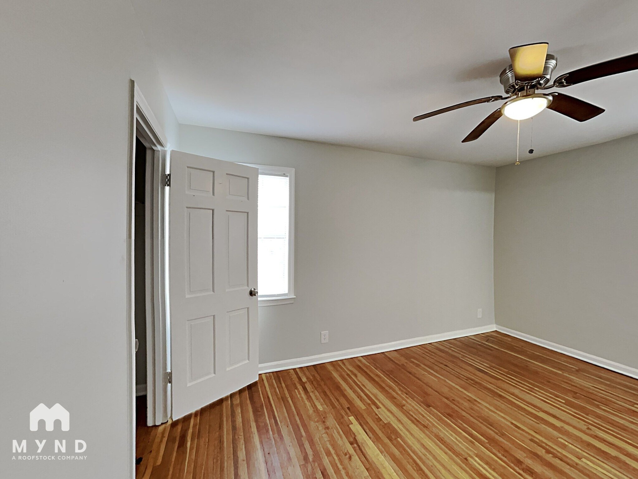 Building Photo - 3281 Whitney Ave