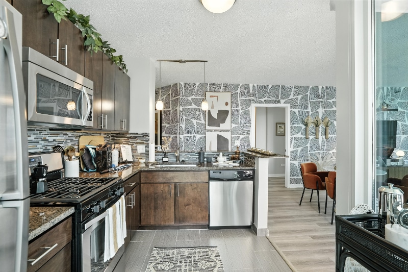 Building Photo - 355 E Ohio St