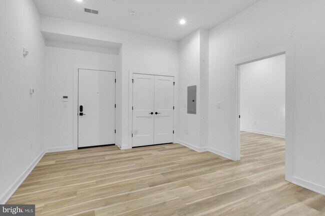 Building Photo - 1415 Locust St