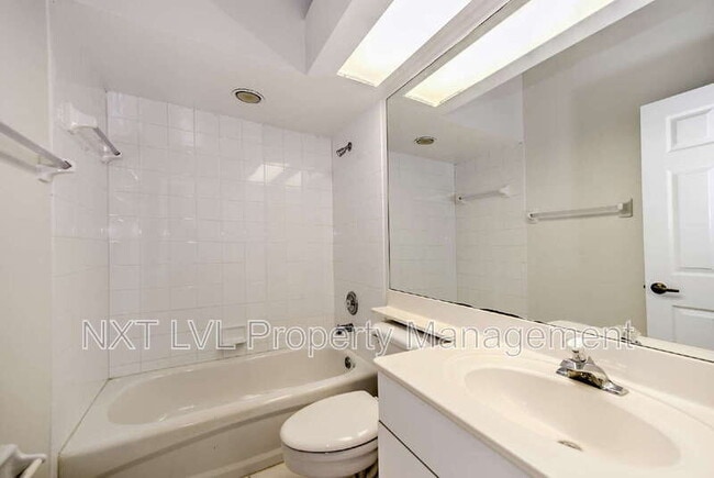 Building Photo - 8658 Patty Berg Ct