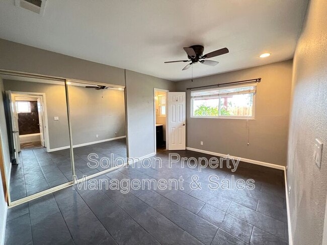 Building Photo - 3931 Genine Dr