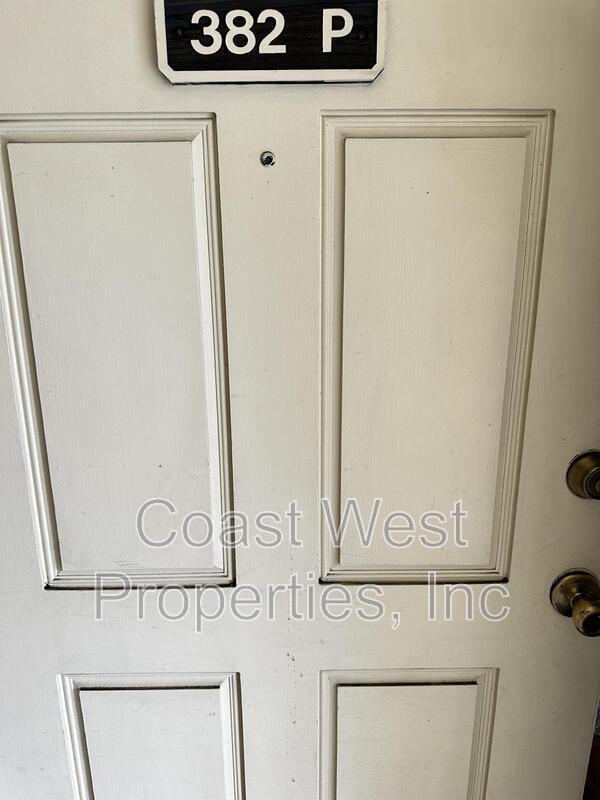 Building Photo - 382 Acacia Ave