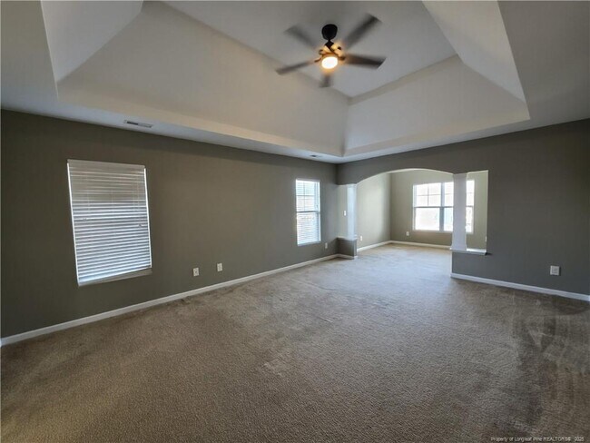 Building Photo - 825 Running Horse Ln