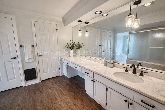 Building Photo - 974 Claytonbrook Dr