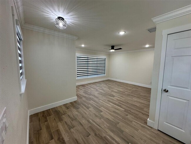 Building Photo - 6013 Fortune Pl