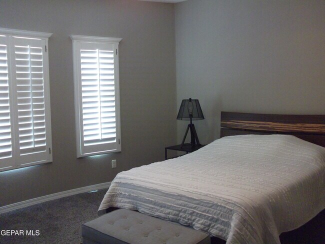 Building Photo - 7836 Enchanted View Dr