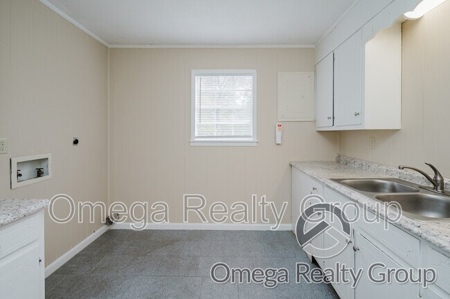 Building Photo - 3501 24th St