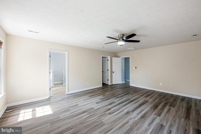 Building Photo - 35184 Pheasant Ridge Rd