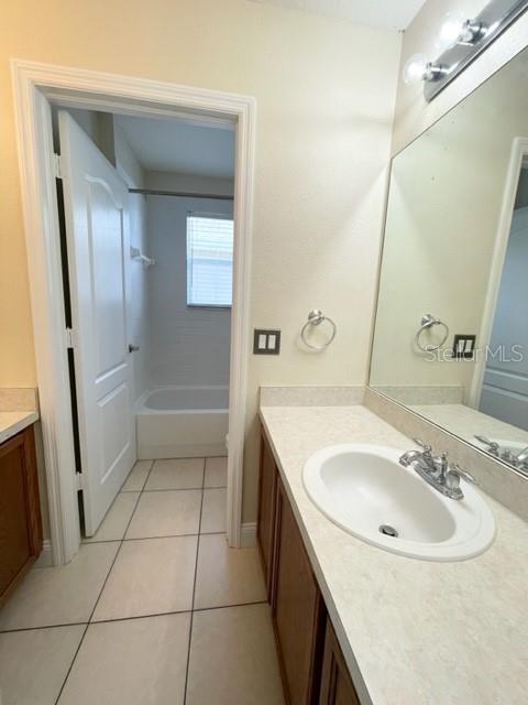 Building Photo - 9114 Oak Pride Ct