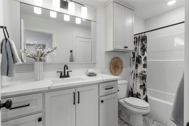 Building Photo - New Construction In Bixby!