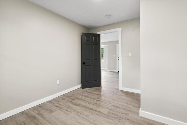 Building Photo - 3409 Barbee Dr