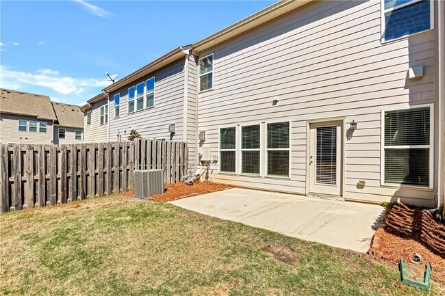 Building Photo - 1237 Foxcroft Ln