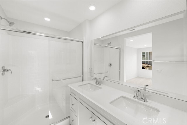 Building Photo - 4201 E Carmel Privado