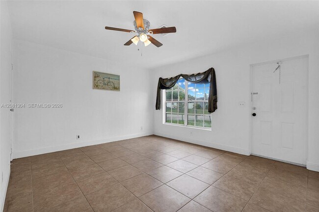 Building Photo - 3541 NW 7th Pl