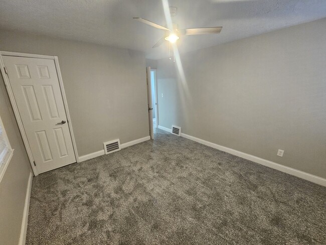 Building Photo - 17216 Talford Ave