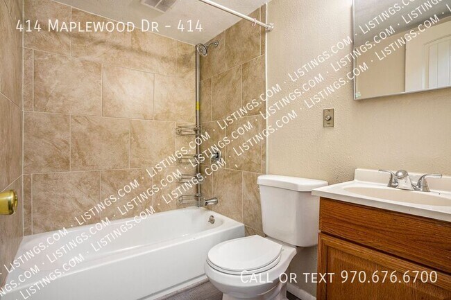 Building Photo - 414 Maplewood Dr