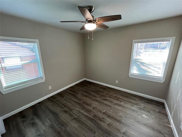 Building Photo - 936 Bluewood Dr