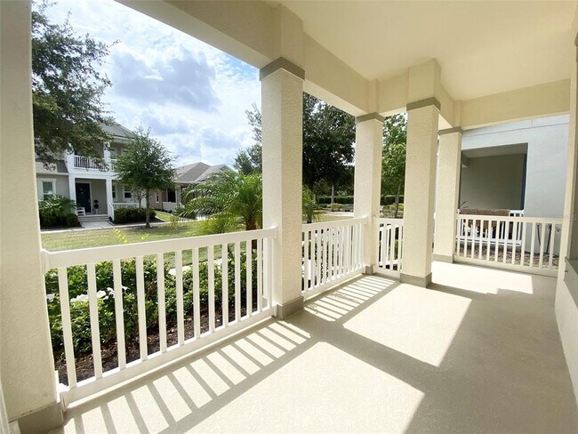 Building Photo - 724 Winterside Dr